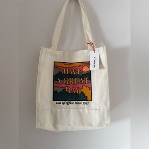 NWT - Merrill ‘Have A Great Day’ bag